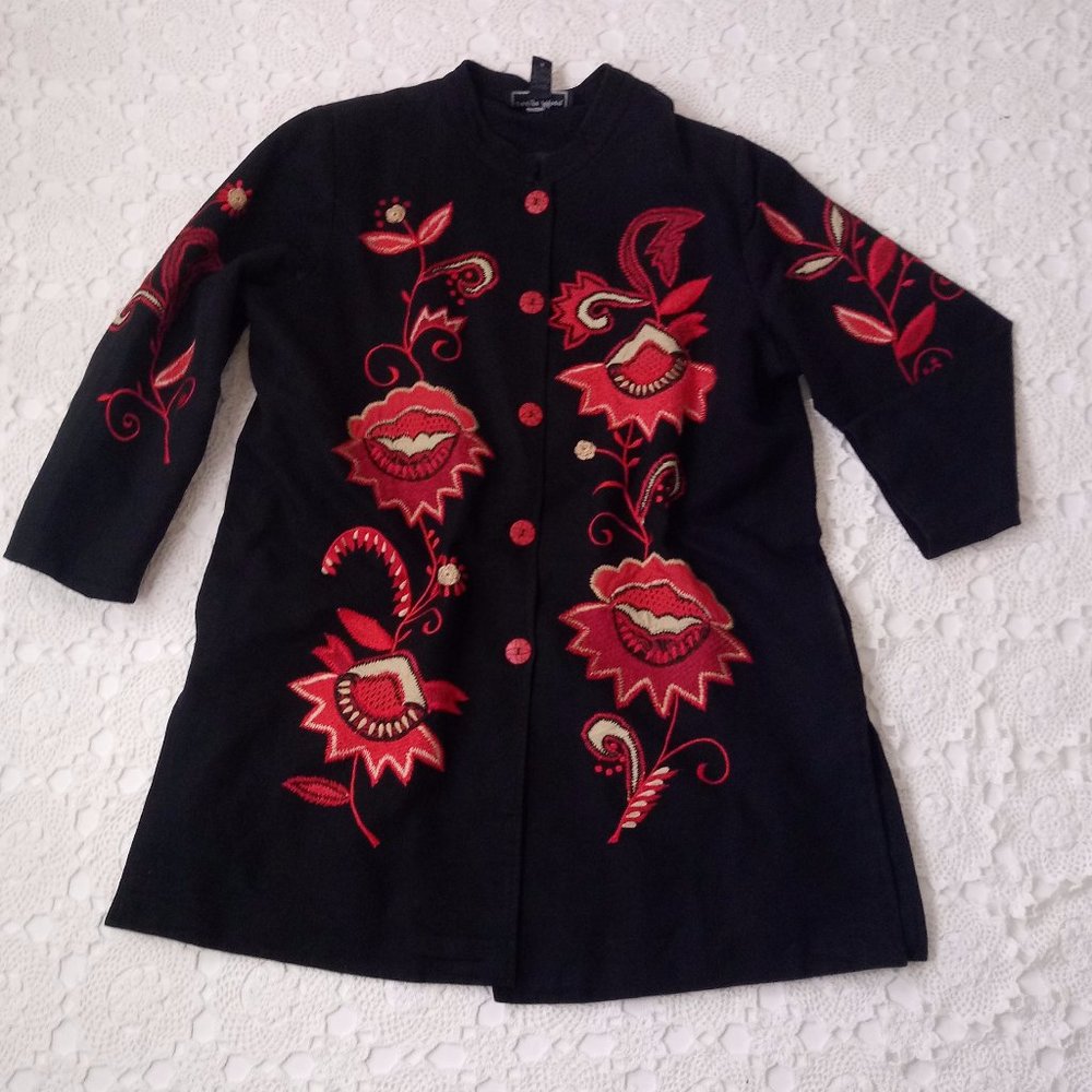 Indigo Moon 1X Black Jacket Floral Embroidery Red